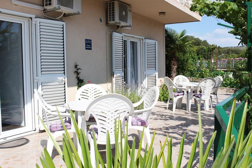 Apartments Palma ชิเบนิก ภายนอก รูปภาพ