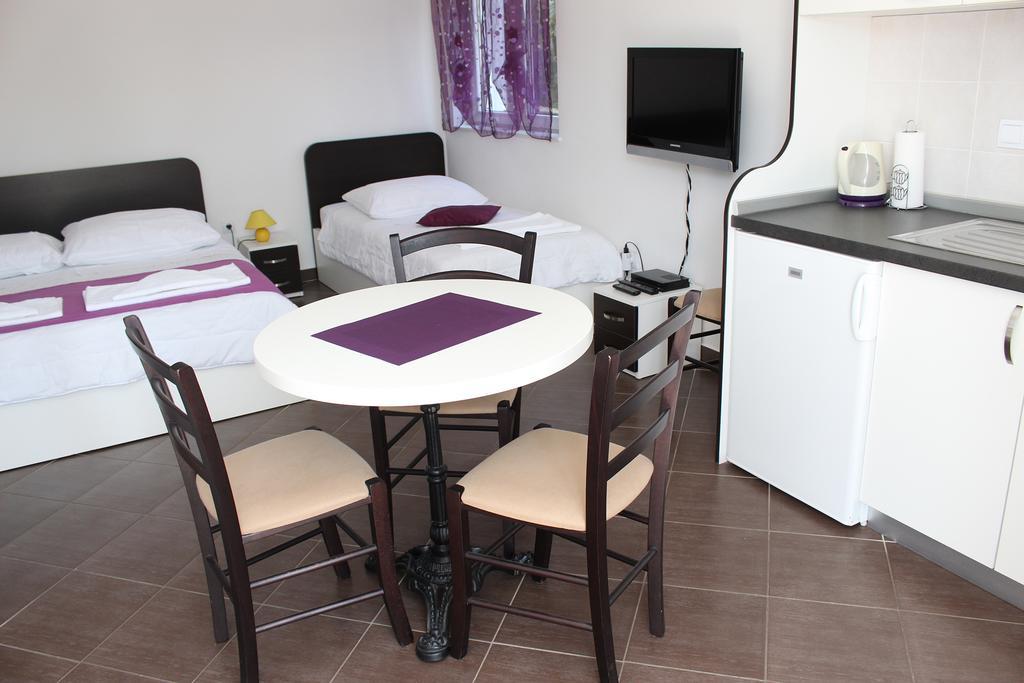 Apartments Palma ชิเบนิก ภายนอก รูปภาพ